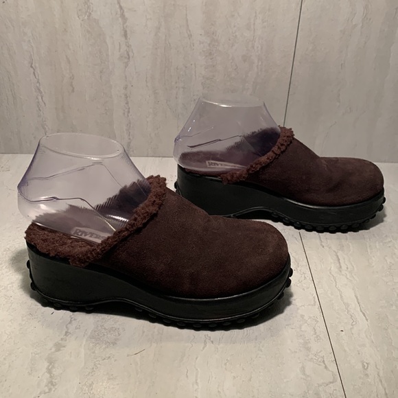 Riverstone Brown Leather Upper Brown Fur Lining Flat Platform Mule Clogs Size 6B - Picture 3 of 12